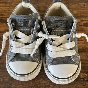 Toddler Converse size 6